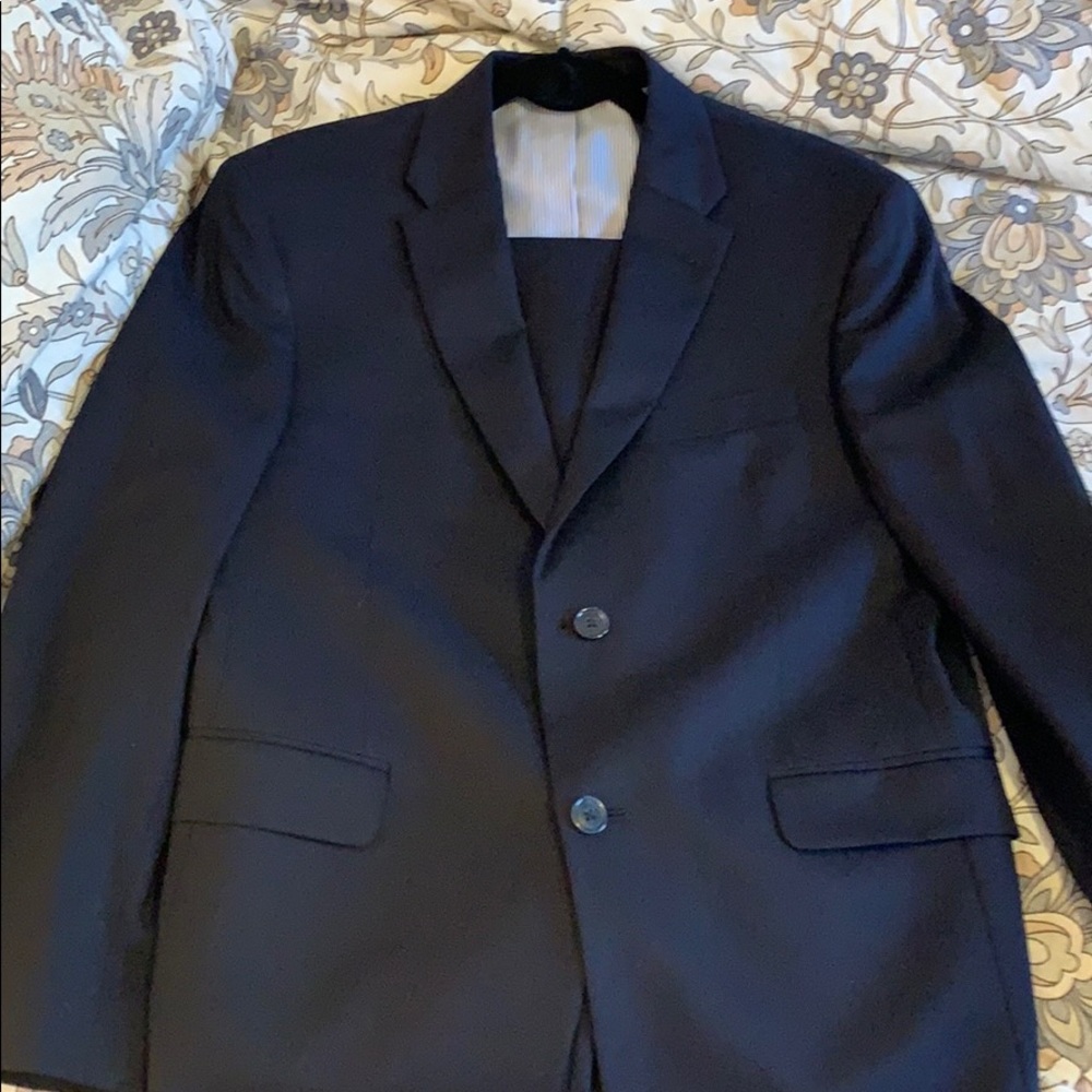 Navy Tommy Hilfiger suit